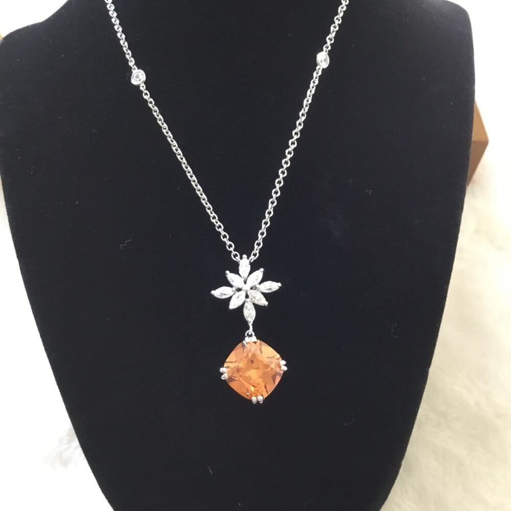 Yellow Crystal with Flower Interlocking Necklace